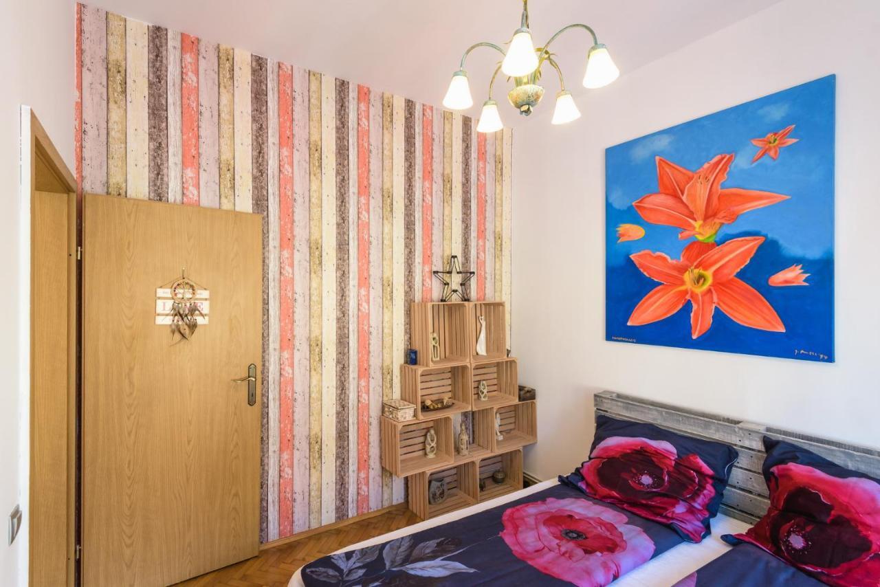 Mw Old&New Home Brasov Exterior photo